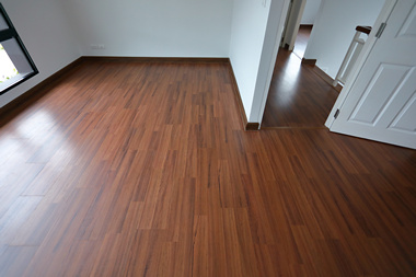 Bonney Lake laminated wood floors available in WA near 98391